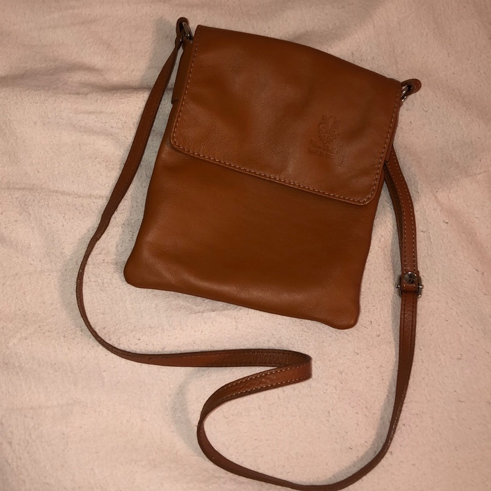 *make offer* Genuine Italian leather crossover